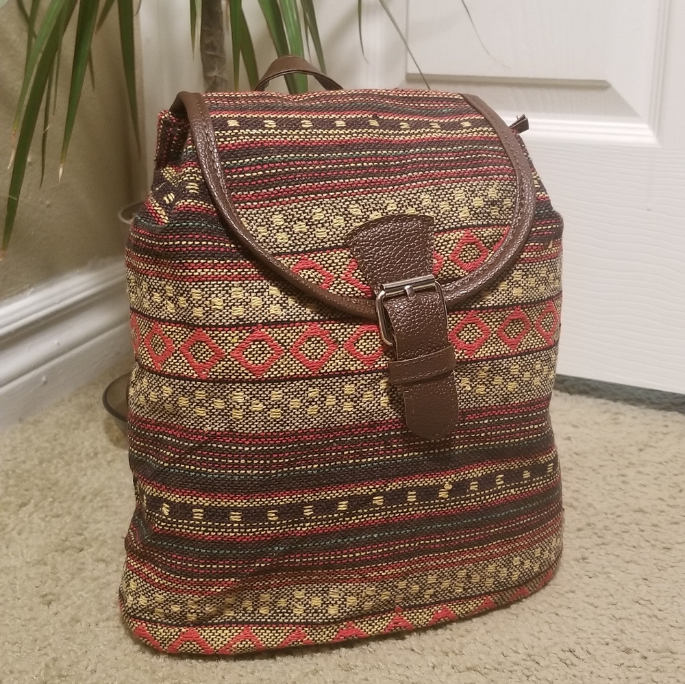 Small backpack - Picture 2 of 5